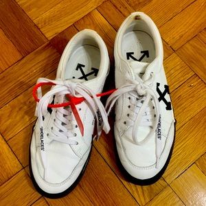 Off-White Women’s Vulcanized Sneakers